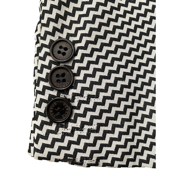 VERSUS by GIANNI VERSACE Blazer Jacket Zig Zag Stripe White Black 36 50 M Vintag - Picture 5 of 11